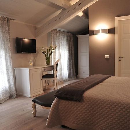 B&B Villa Anna ลุคคา ภายนอก รูปภาพ