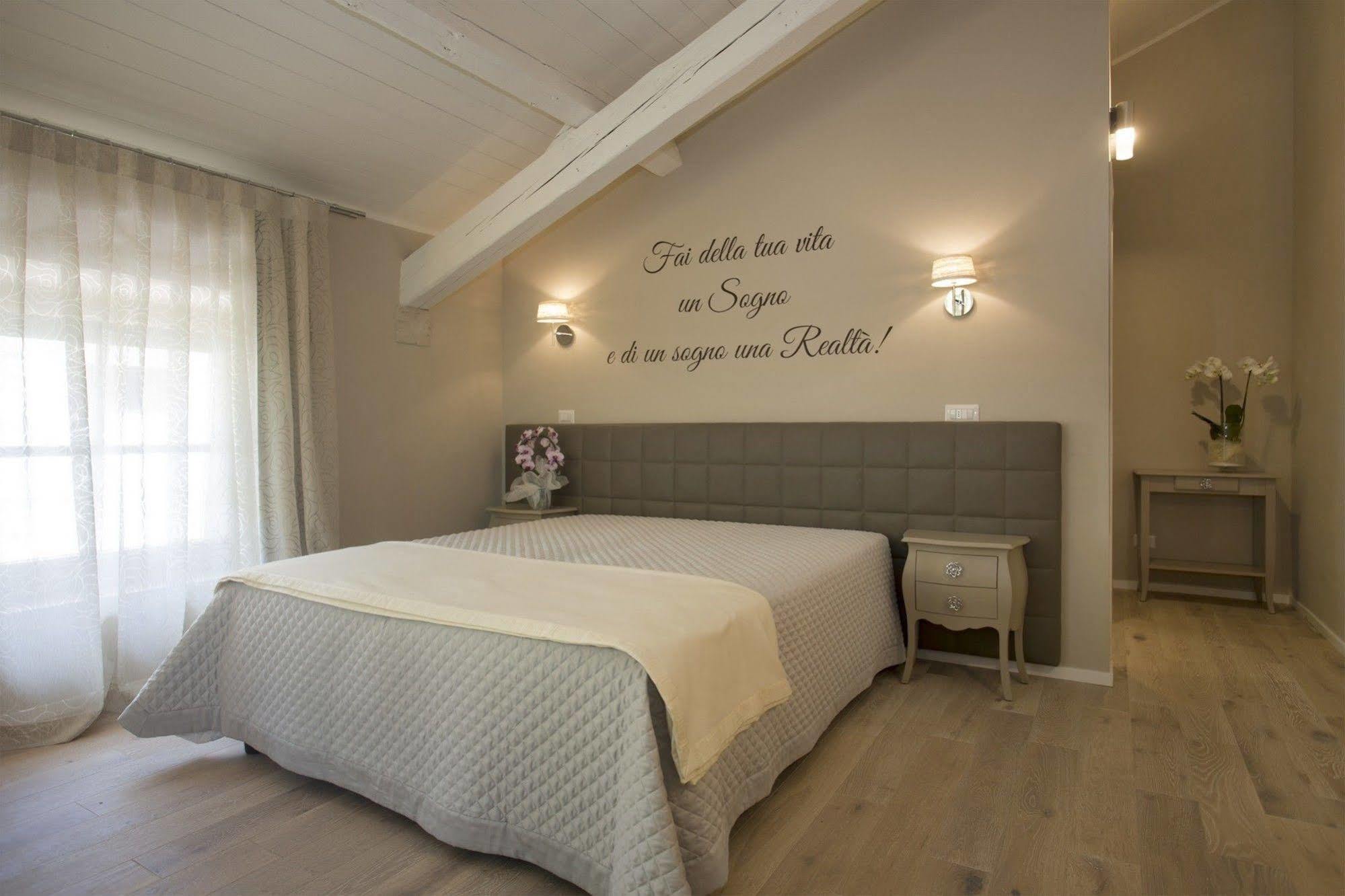 B&B Villa Anna ลุคคา ภายนอก รูปภาพ